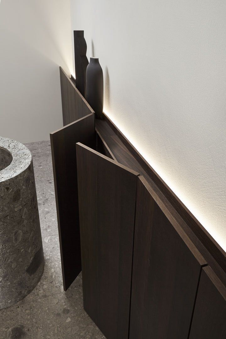 OPEN-SHELF WALL UNIT