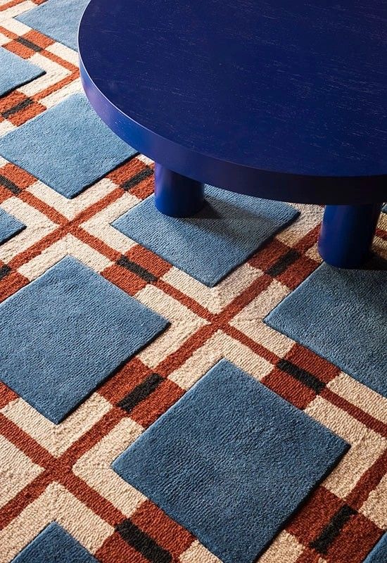 GEOMETRIC CROSSHATCH RUG